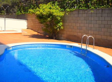 Отель Apartamentos Villa de Madrid 