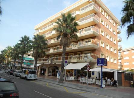 Отель Apartamentos Palas Salou 