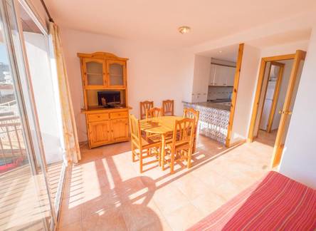 Отель Apartamentos Europa Sun 