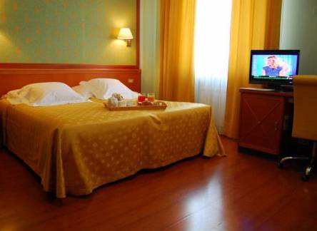 Отель Eco Hotel Milano & BioRiso Restaurant