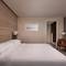 Отель Lisbon Marriott