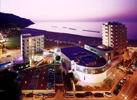 Отель Baia Flaminia Resort