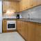 Отель Apartamentos Arinsal 