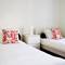 Отель Chiado Apartamentos 