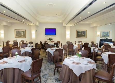Отель Pinewood Hotel Rome