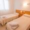 Отель Apartamentos AR Isern