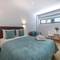 Отель Orange 3 House - Chiado Bed Breakfast Suites