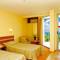 Отель COOEE Mimosa Sunshine Hotel
