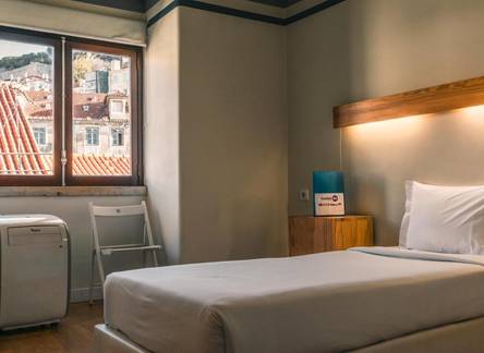 Отель Hostel 4U