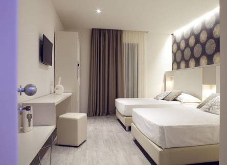 Отель L'Hotel