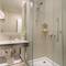 Отель Blazer Suites Hotel