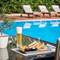 Отель Blazer Suites Hotel