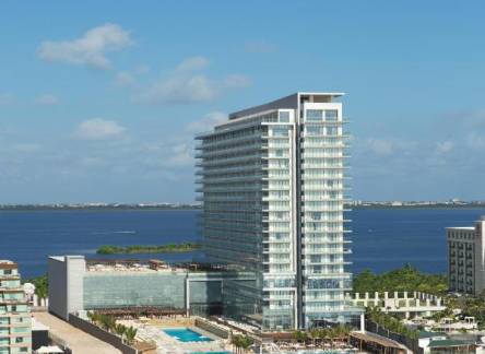 Отель Secrets The Vine Cancun All Inclusive - Adults Only