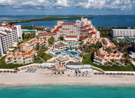 Отель Wyndham Grand Cancun All Inclusive Resort & Villas