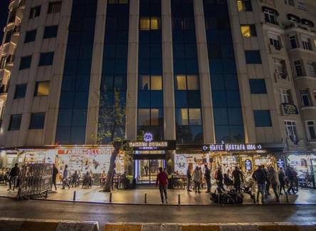 Отель Taksim Square Hotel