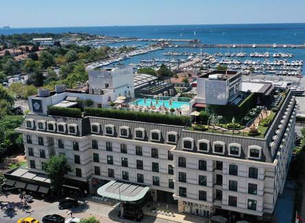 Отель Wyndham Grand Istanbul Kalamis Marina Hotel