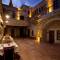 Отель Fresco Cave Suites & Mansions