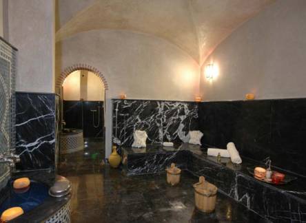 Отель Zalagh Kasbah Hotel & Spa