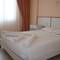 Отель Golden Moon Apart Hotel