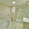 Отель Ramada Istanbul Taksim