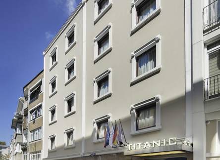 Отель Titanic Comfort Hotel