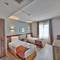 Отель Orient Hotel Mintur