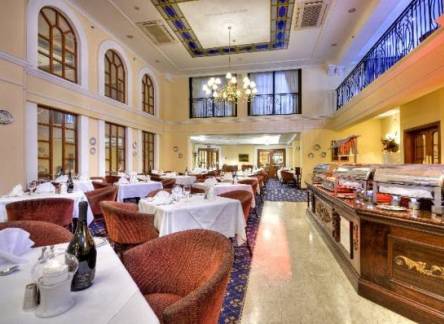 Отель AX The Victoria Hotel