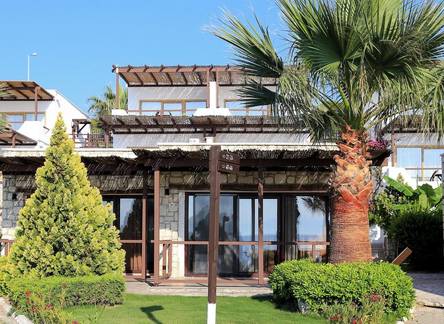 Отель Ceshme Plus Hotel