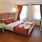Отель Hotel Sphendon