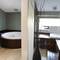 Отель Vernazza Suites
