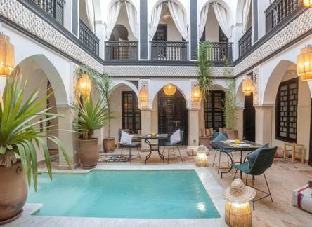 Отель Riad Aliya