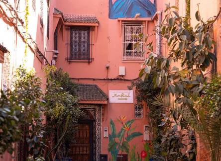 Отель Monriad