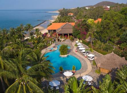 Отель Victoria Phan Thiet Beach Resort & Spa
