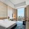 Отель Renaissance Shanghai Caohejing Hotel