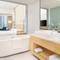 Отель Renaissance Shanghai Yu Garden Hotel