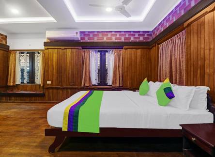 Отель God's Own Country Ayurveda Resorts