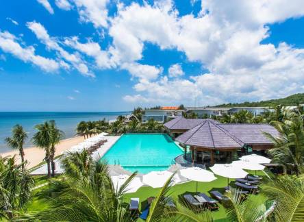 Отель Villa Del Sol Beach Resort & Spa