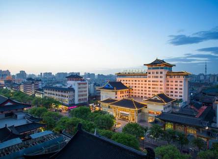 Отель Jin Jiang West Capital International Hotel