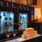 Отель Hotel Monterey Grasmere Osaka