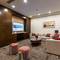 Отель Oakwood Residence Shanghai