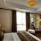 Отель Golden Lotus Luxury Hotel