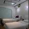 Отель Sweet Space Hotel Qingdao 