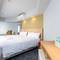 Отель E Hotel Higashi Shinjuku