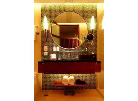 Отель Renaissance Wuhan Hotel 
