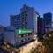 Отель Holiday Inn Shanghai Hongqiao Central, an IHG Hotel