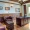 Отель Seventeen Saloon Hotel