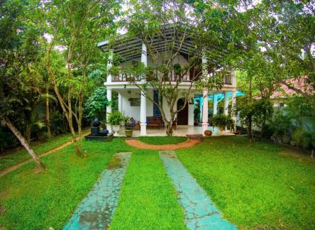 Отель Mothers Place Nimala