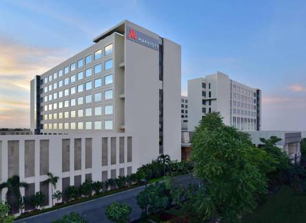 Отель Jaipur Marriott Hotel 