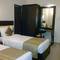 Отель Mapple Empire Regency 