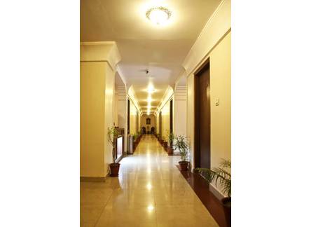Отель Hotel Mayaa Mansion 